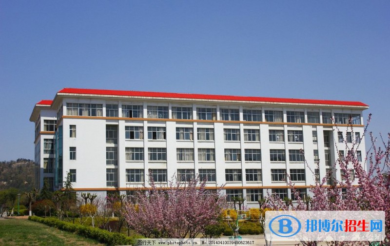 內(nèi)江鐵路機(jī)械學(xué)校2022年報(bào)名條件、招生要求、招生對象 